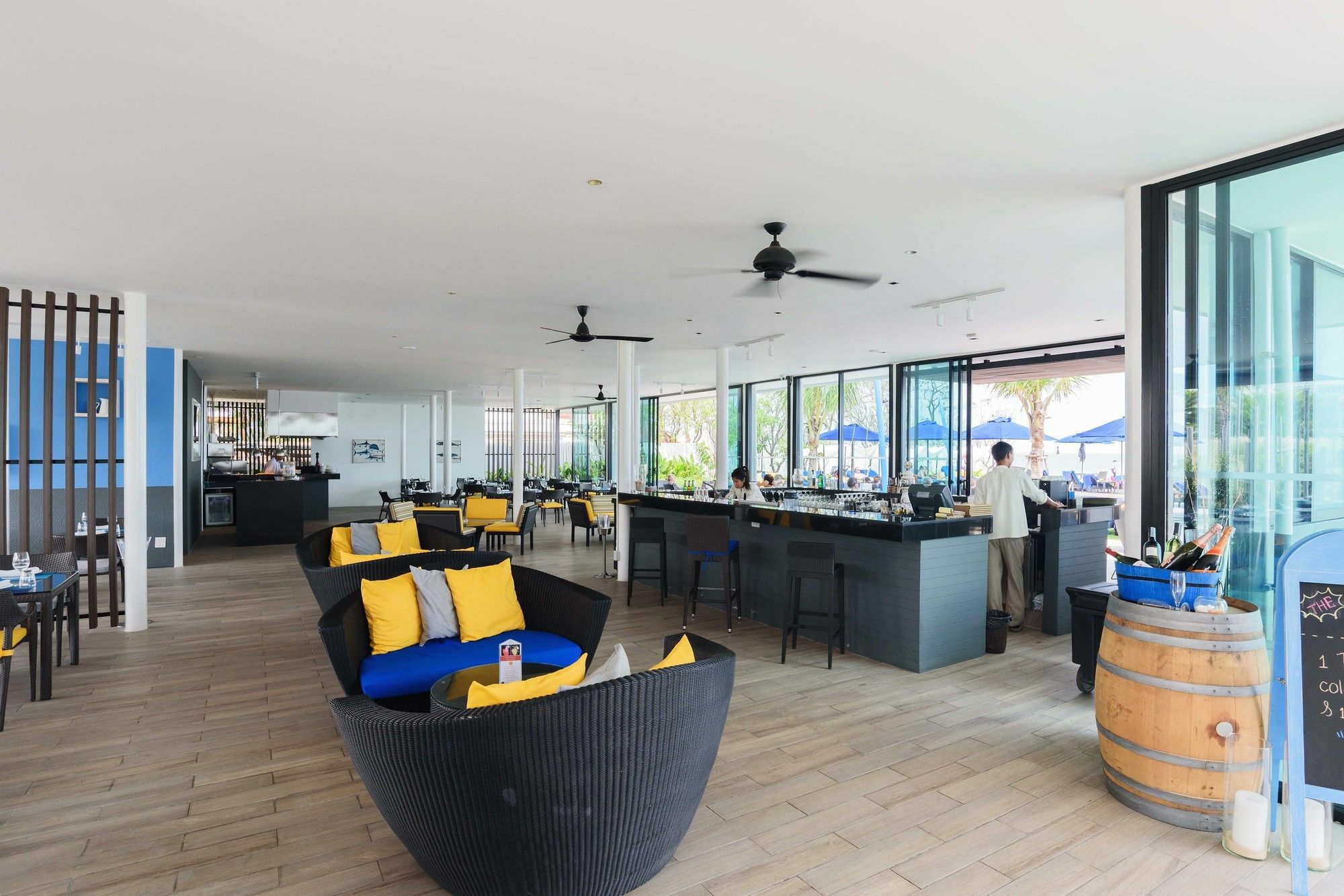 Hotel Lux Contemporary By Favstay